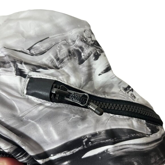 Lululemon Miss Misty II Jacket Women’s Size 2 Black White Print Packable Hooded - Picture 9 of 12